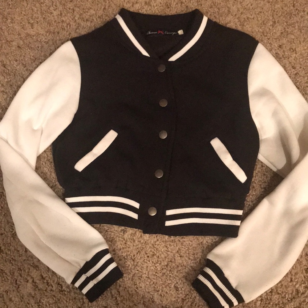 Roma Concept crop jacket.  Size M